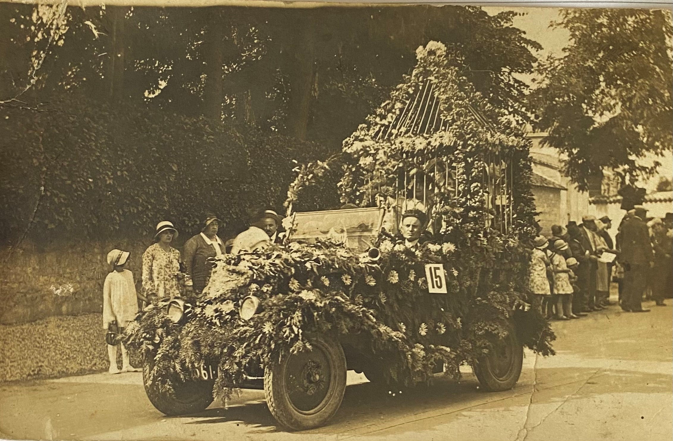 A mixture of Post Cards of Syria, Pakistan, Macedonia and European Social Life.