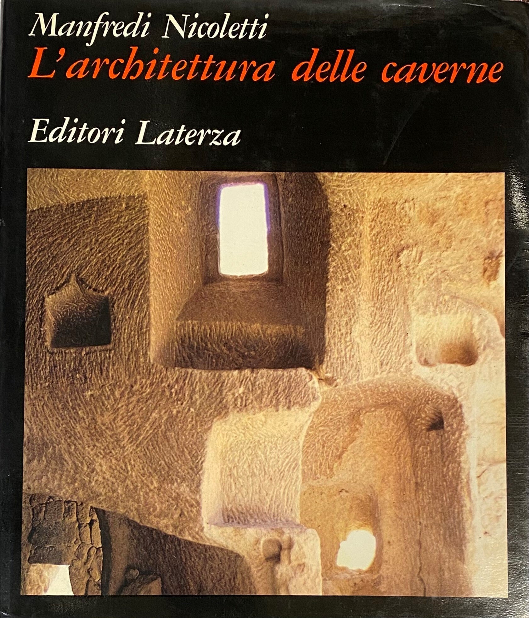 L’Architettura Delle Caverne.