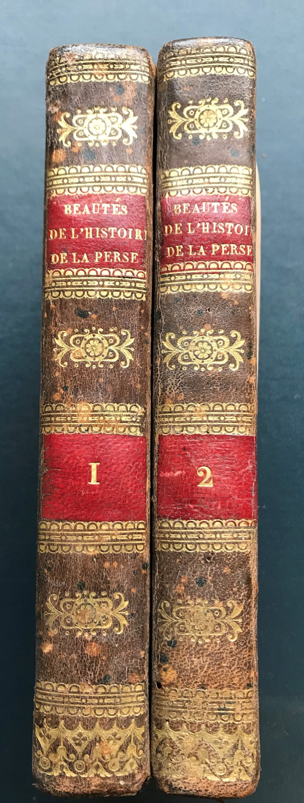 Beautés de l'Histoire de la Perse depuis Cyrus jusqu'à nos Jours, ou, Tableau des conquêtes et révolutions de cet empire, ses événemens mémorables, traits remarquables de la vie de ses grands hommes, religion, lois ... TWO VOLUMES