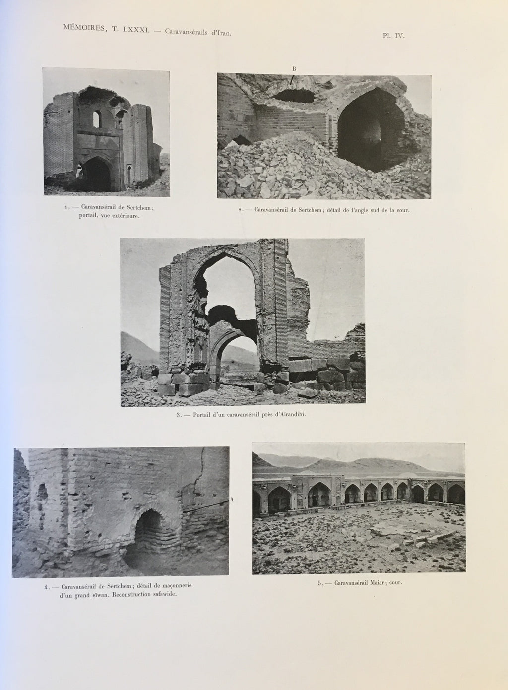 Caravanserails d'Iran et Petites Constructions Routières.
